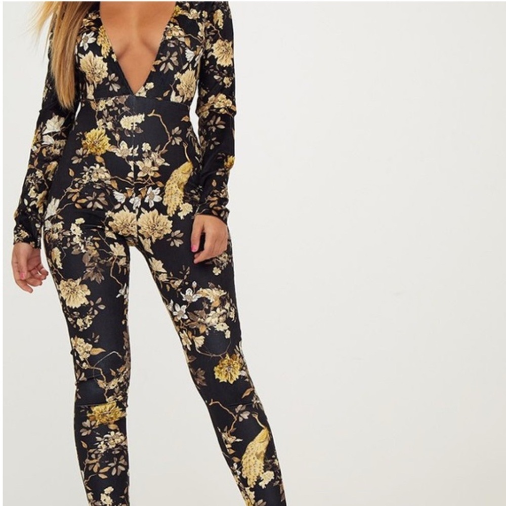 Velvet floral jumpsuit- skinny legs - Picture 6 of 6